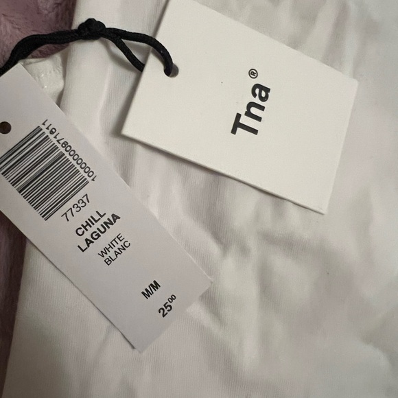 Tna
Chill Laguna Tank - Picture 2 of 2